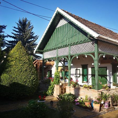 Veranda Vendeghaz Villa Veroce Exterior photo